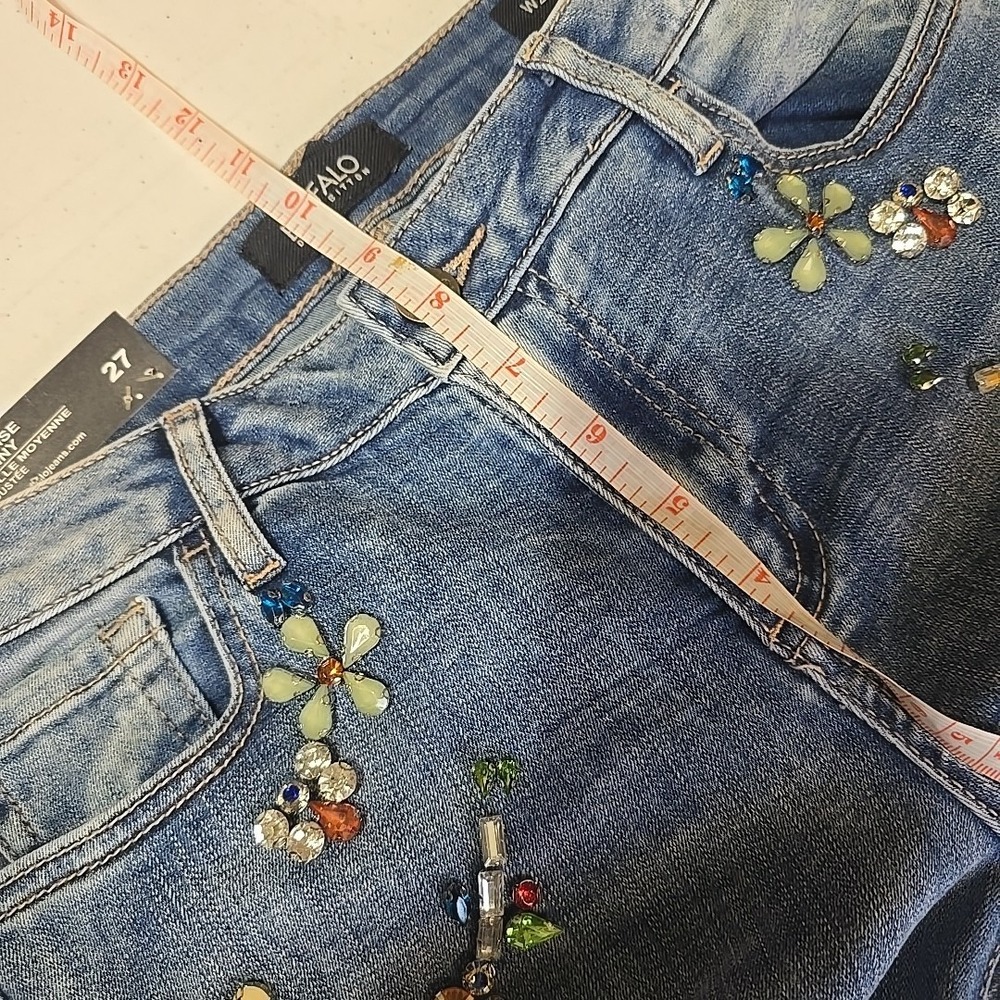 BUFFALO DAVID BITTON NEW Women's Embellished Mid Rise Skinny Jeans Size 27 - Picture 9 of 11